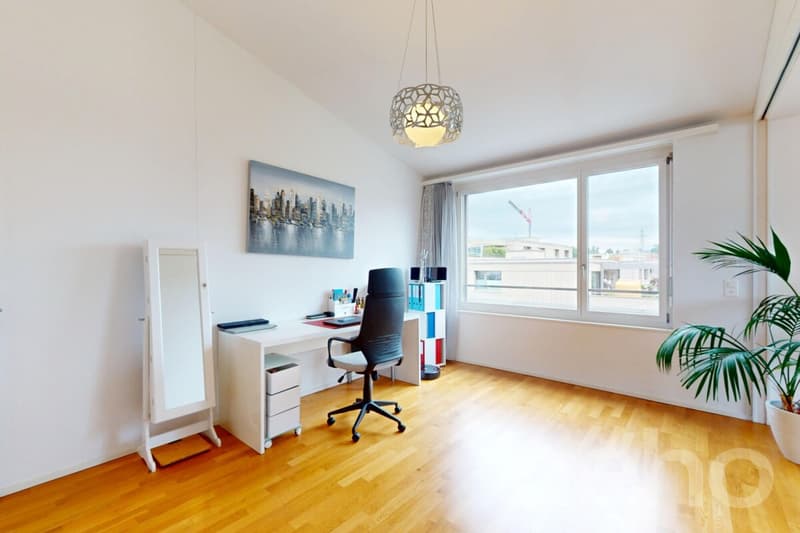 Licht, Weite und Ausblick ? stilvolle 3.5-Zimmer-Dachwohnung (5)