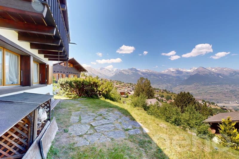 Magnifique chalet avec vue panoramique à Haute-Nendaz (1)