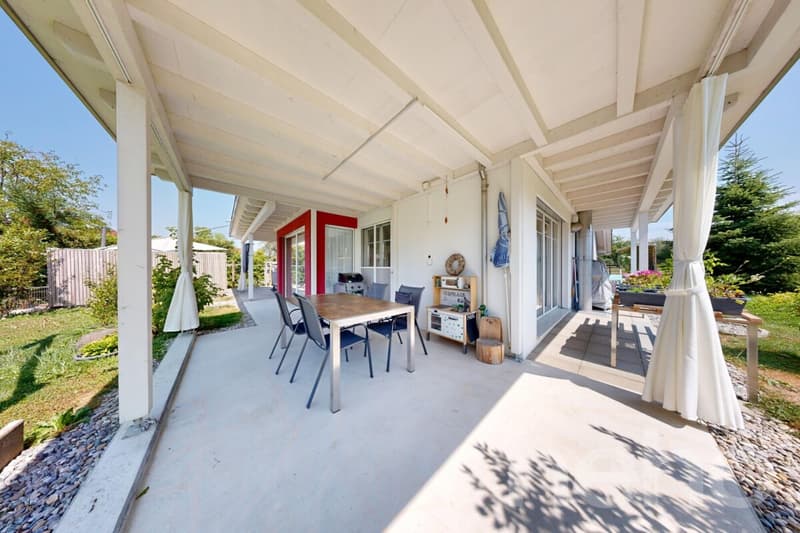 Top gepflegtes 7-Zimmer-EFH mit separatem Studio und grossem Umschwung (3)