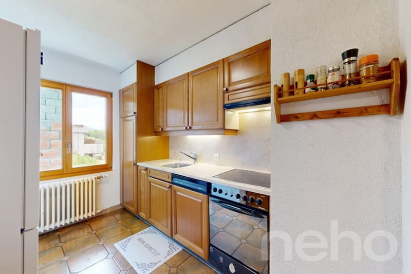 Duplex de 6.5 pièces avec balcon, garages à Savièse (4)