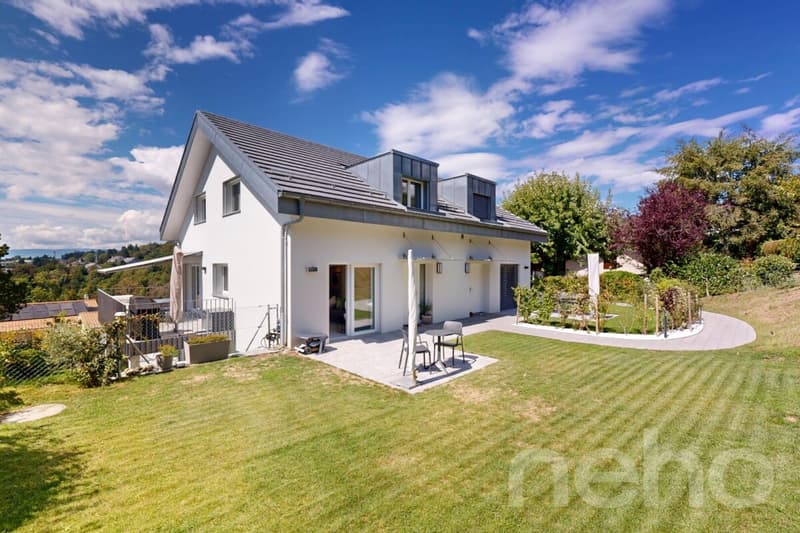Duplex 4,5p avec jardin privatif, terrasses et vue lac (12)