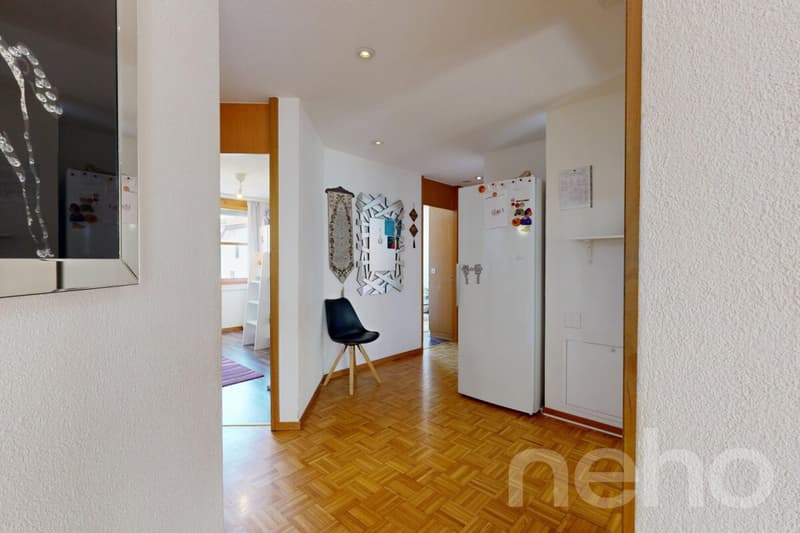 Appartement 4.5 pces lumineux et idéalement situé pour les familles (2)