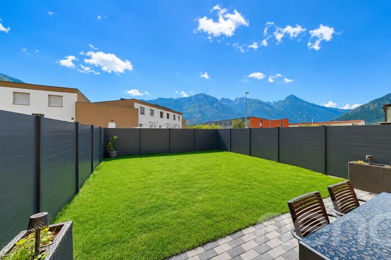 Belle maison mitoyenne de 4,5 pièces avec jardin et vue dégagée (1)