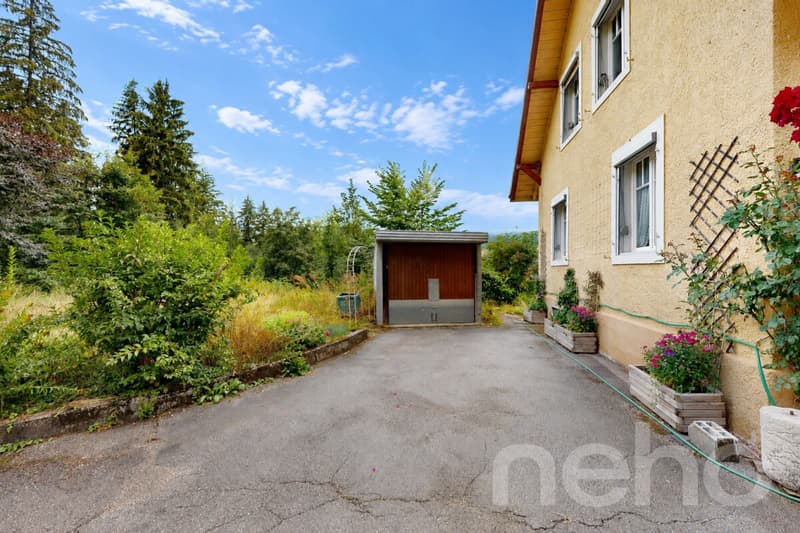 Maison à réinventer sur une parcelle de plus de 2'700 m² (10)