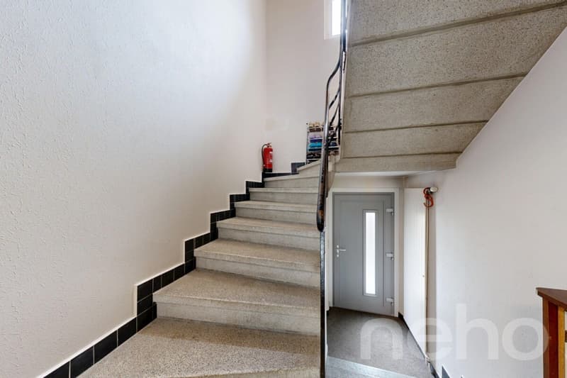Maison familiale avec deux appartements et fort potentiel à Sion (9)