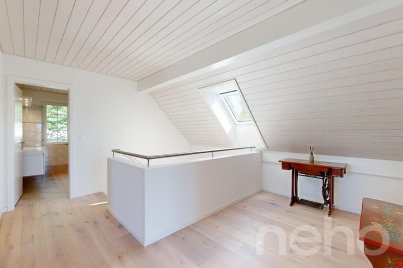 Freistehendes Einfamilienhaus mit unverbaubarer Aussicht (7)