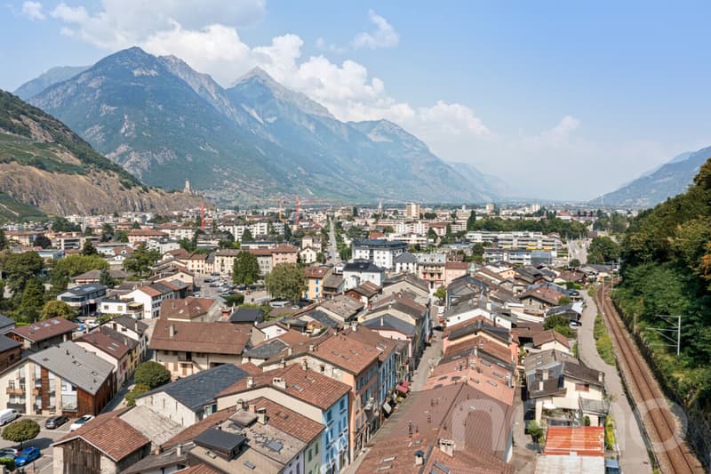 Maison villageoise à Martigny-Bourg ? duplex + studio (12)