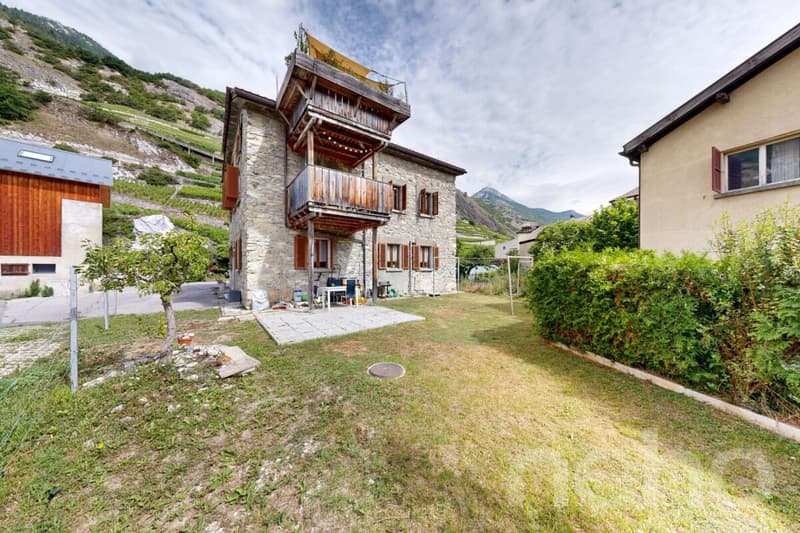 Immeuble de rendement à fort potentiel rendement brut projeté de 5 % (11)