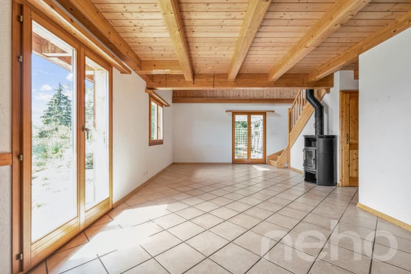 Charmant Chalet avec grand terrain et vue dégagée à Arbaz (9)