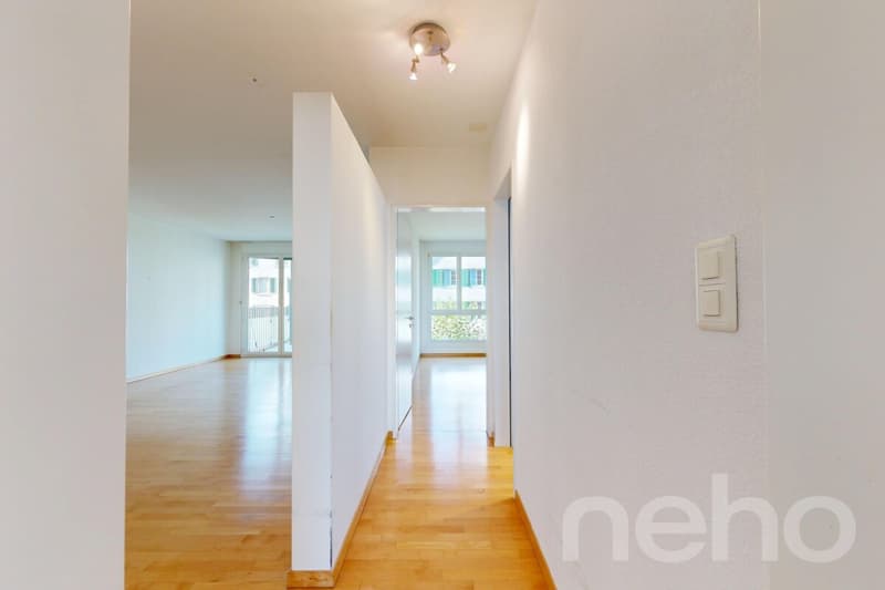 Lichtdurchflutete 4.5-Zimmer-Wohnung in Horgen (9)