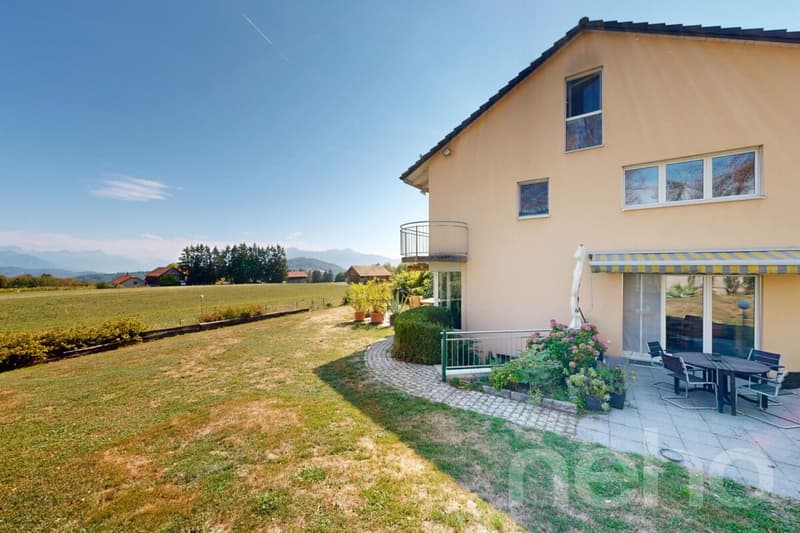 Maison mitoyenne avec vue sur les montagnes à Savigny (1)