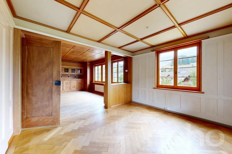 5.5-Zimmer-Einfamilienhaus mit grossem Grundstück und viel Potenzial (7)