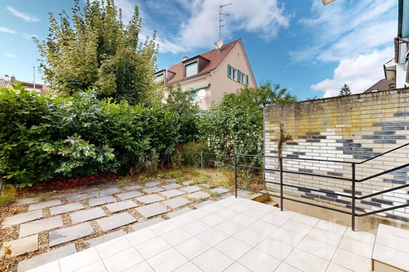Gemütliches Reihenhaus zum Selbstgestalten im Neubadquartier (4)