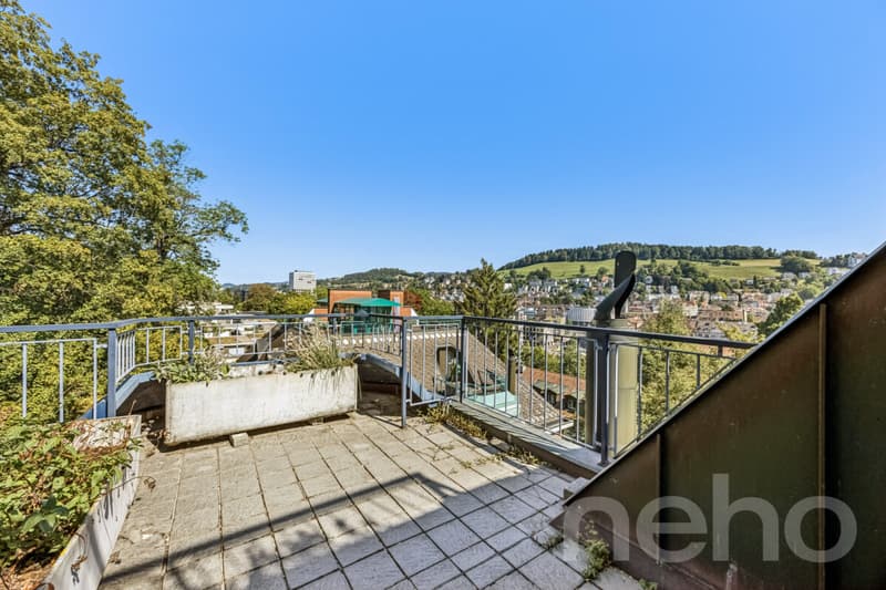 Wo Ausblick zum Alltag wird - exklusive Maisonette am Rosenberg (9)