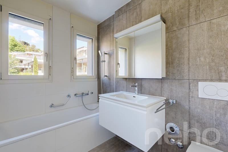 3.5pcs en parfait état, grande terrasse et proximité immédiate du CHUV (10)