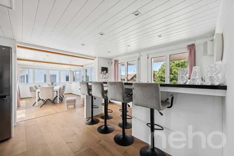 Einzigartiges Familienhaus mit Wellness und Weitsicht (2)