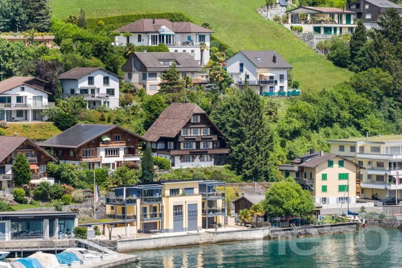 Einmalige Seeliegenschaft mit aussergewöhnlichem Entwicklungspotenzial (12)