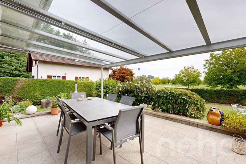 Einfamilienhaus mit grosszügigem Garten und gedecktem Sitzplatz (4)