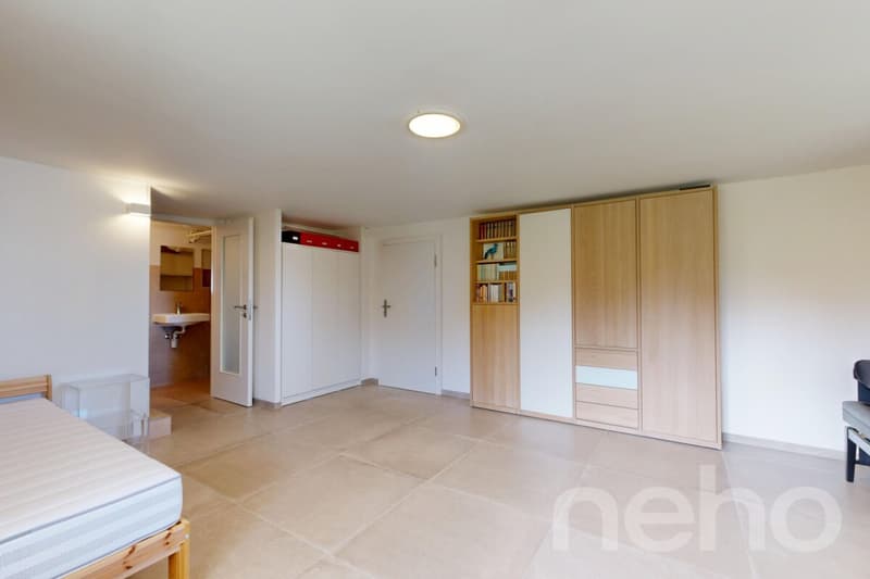Chalet entièrement rénové à Arzier ? calme absolu, vue panoramique (11)
