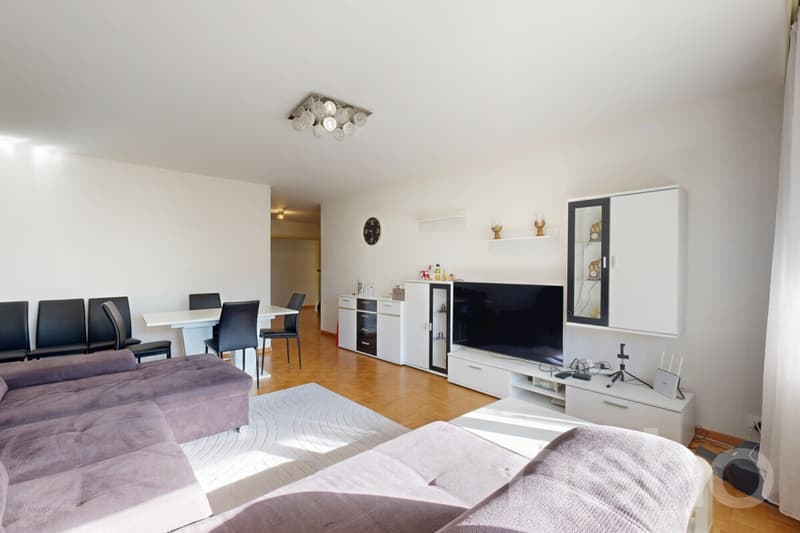 Spacieux 4,5 pièces au c?ur de Sierre avec trois balcons (2)