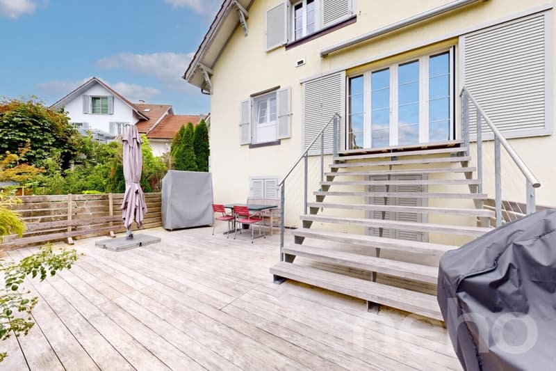 Freistehendes 4.5-Zimmer-Haus mit Geschäftslokal in Langnau am Albis (10)