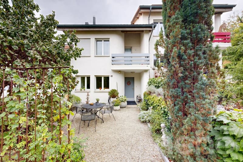 Gepflegtes 5-Zimmer-Reihenmittelhaus mit Garten und einer Doppelgarage (1)