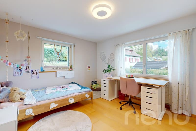Attraktives freistehendes 6-Zimmer-Einfamilienhaus (12)