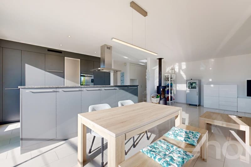 Traumhafte Attikawohnung mit Bergsicht und 58 m² Terrasse (4)
