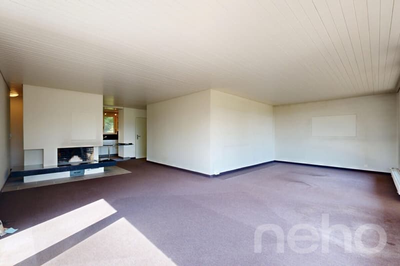 Einfamilienhaus mit Pool an privilegierter Aussichtslage (8)