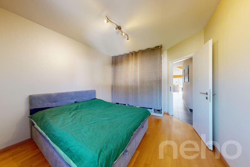 Appartement de 4.5 pièces au dernier étage avec vue sur les montagnes (4)