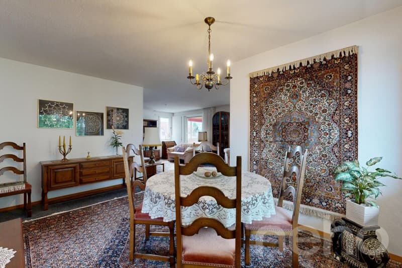 4.5-Zimmer-Wohnung mit Aussicht ins Grüne (5)