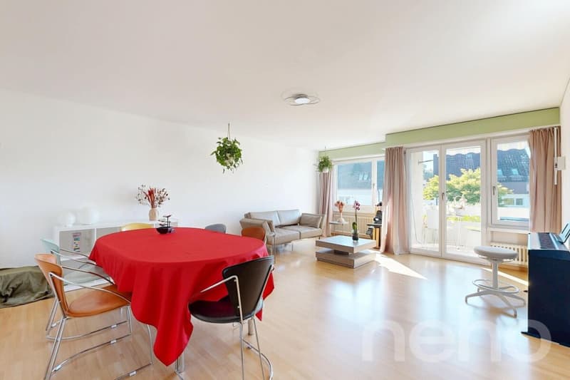 Sonnige 3.5-Zimmer-Wohnung mit Südbalkon in ruhiger Lage (1)