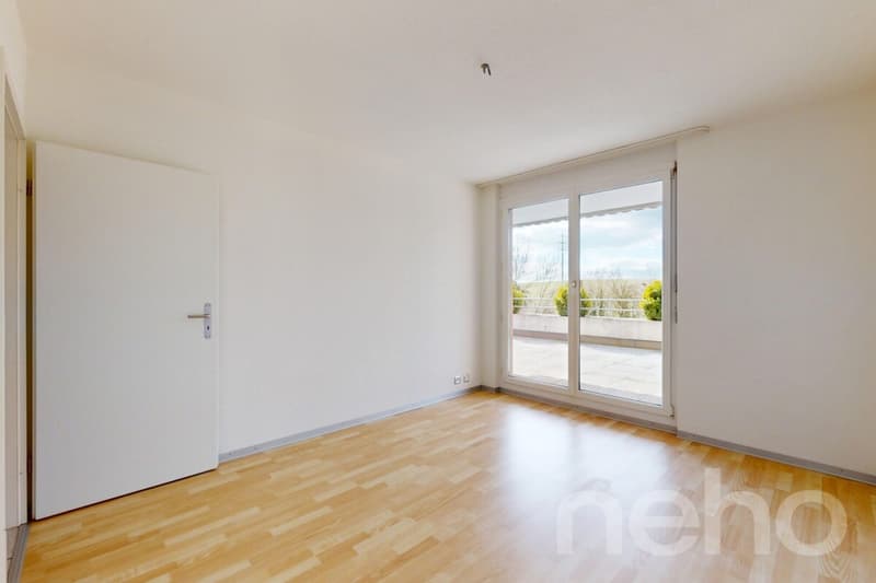 Grosszügige 5.5-Zimmer Terrassenwohnung in Düdingen (7)