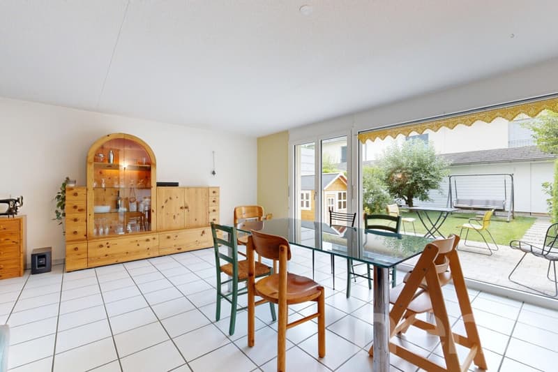Familienfreundliches Reiheneinfamilienhaus in Emmen (4)