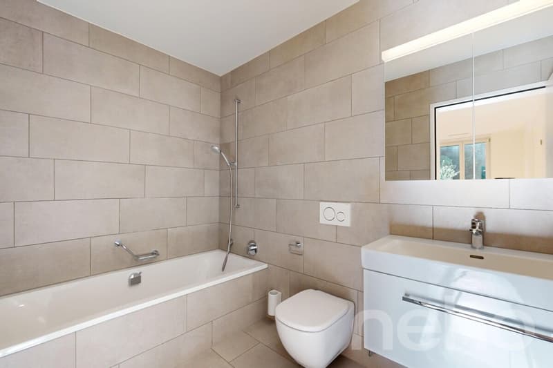 Lichtdurchflutete 3.5-Zimmer-Wohnung in Zürich (11)