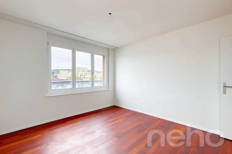 Licht, Raum & Wohnkomfort ? grosszügige 4.5-Zimmer-Wohnung (8)