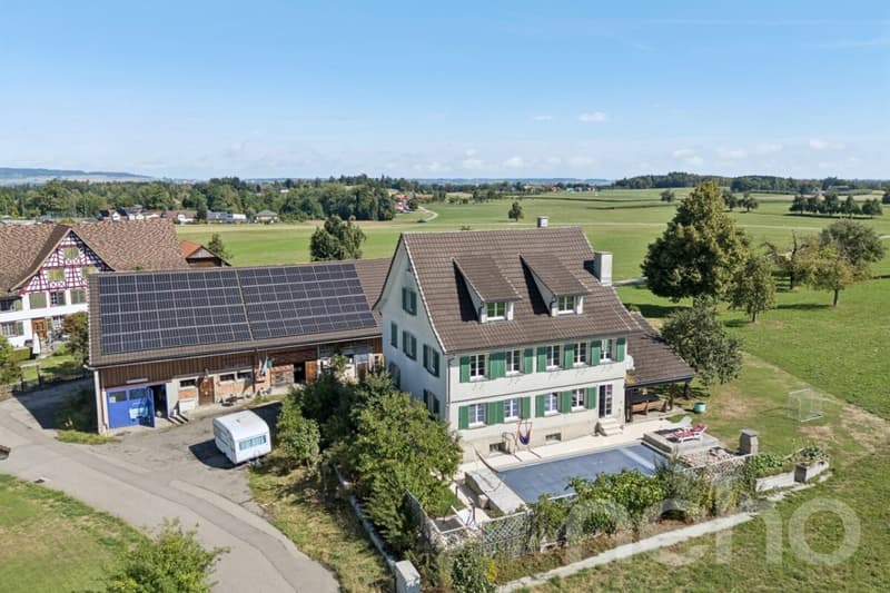 Bauernhof mit Seele - Wohnen, Wellness und Pferdehaltung an einem Ort (2)