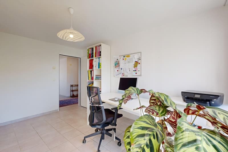 Gepflegtes 6,5-Zimmer-Reihenmittelhaus mit 2 Tiefgaragenplätzen (5)