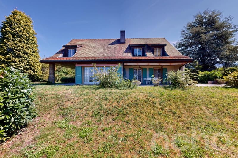 Exclusif: Villa familiale avec grand potentiel (4)