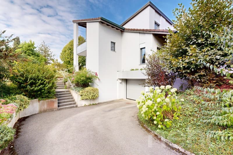 Modernisiertes 5½-Zimmer-Haus mit Erdsonde und grossem Garten (11)