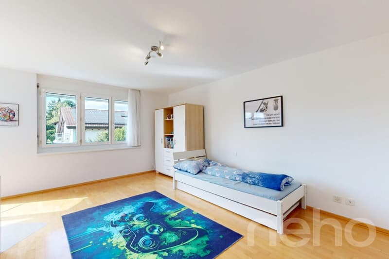 Aussergewöhnliches 5.5-Zimmer-Reihenhaus an Toplage (8)