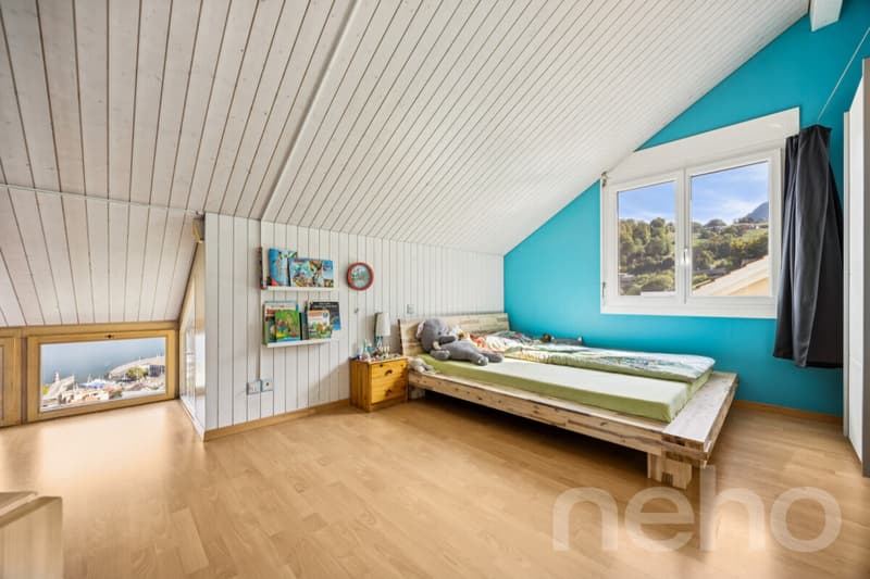 6.5-Zimmer-Einfamilienhaus mit Einliegerstudio und Seesicht (7)