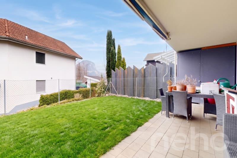 Grosszügiges Doppeleinfamilienhaus mit Garten (12)