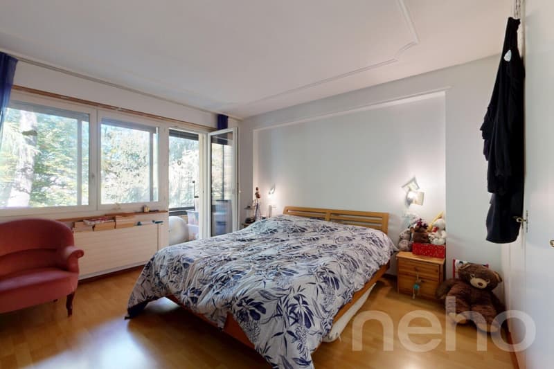 Magnifique maison 6.5 pièces sur 1'681 m² (10)