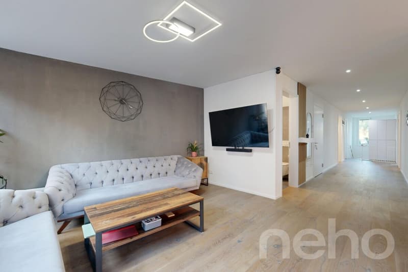 Moderne 5.5-Zimmer-Gartenwohnung an familienfreundlicher Lage (3)