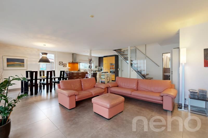 5.5-Zimmer-Duplexwohnung mit grosszügigen Terrassen in Niederglatt (2)