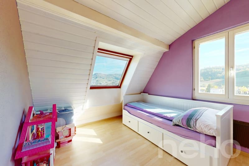 5.5-Zimmer-Reiheneckhaus mit grosszügigem Garten und Weitblick (9)