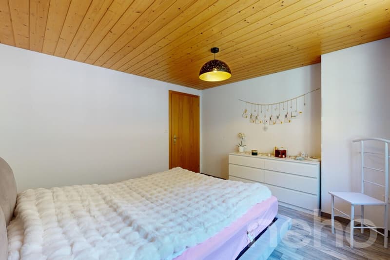 Charmante 4.5-Zimmer-Erdgeschosswohnung mit historischem Kachelofen (9)