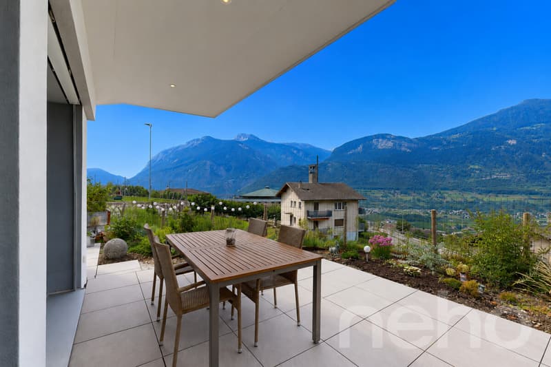Superbe appartement de 3.5 pièces avec spacieuse terrasse et jardin (12)
