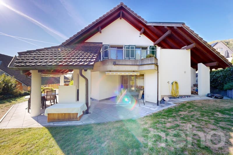 Exklusives 6,5-Zimmer-EFH mit Swimmingpool & traumhafter Gartenanlage (12)
